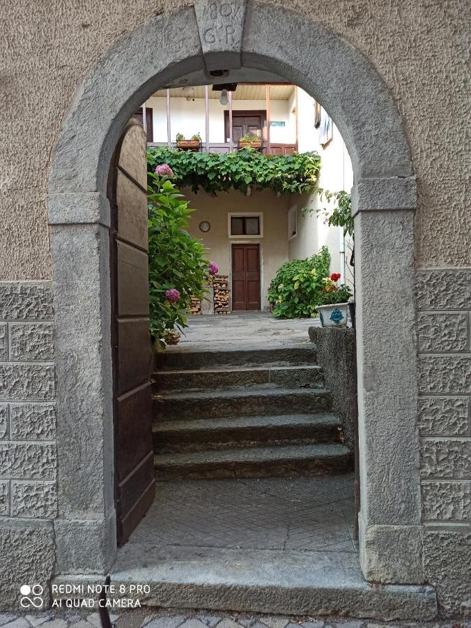 Casa Olmi Hotel Castiglione d'Intelvi Exterior photo